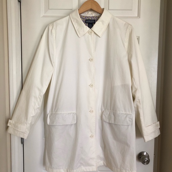Land’s End NWOT ivory rain coat - Picture 1 of 16